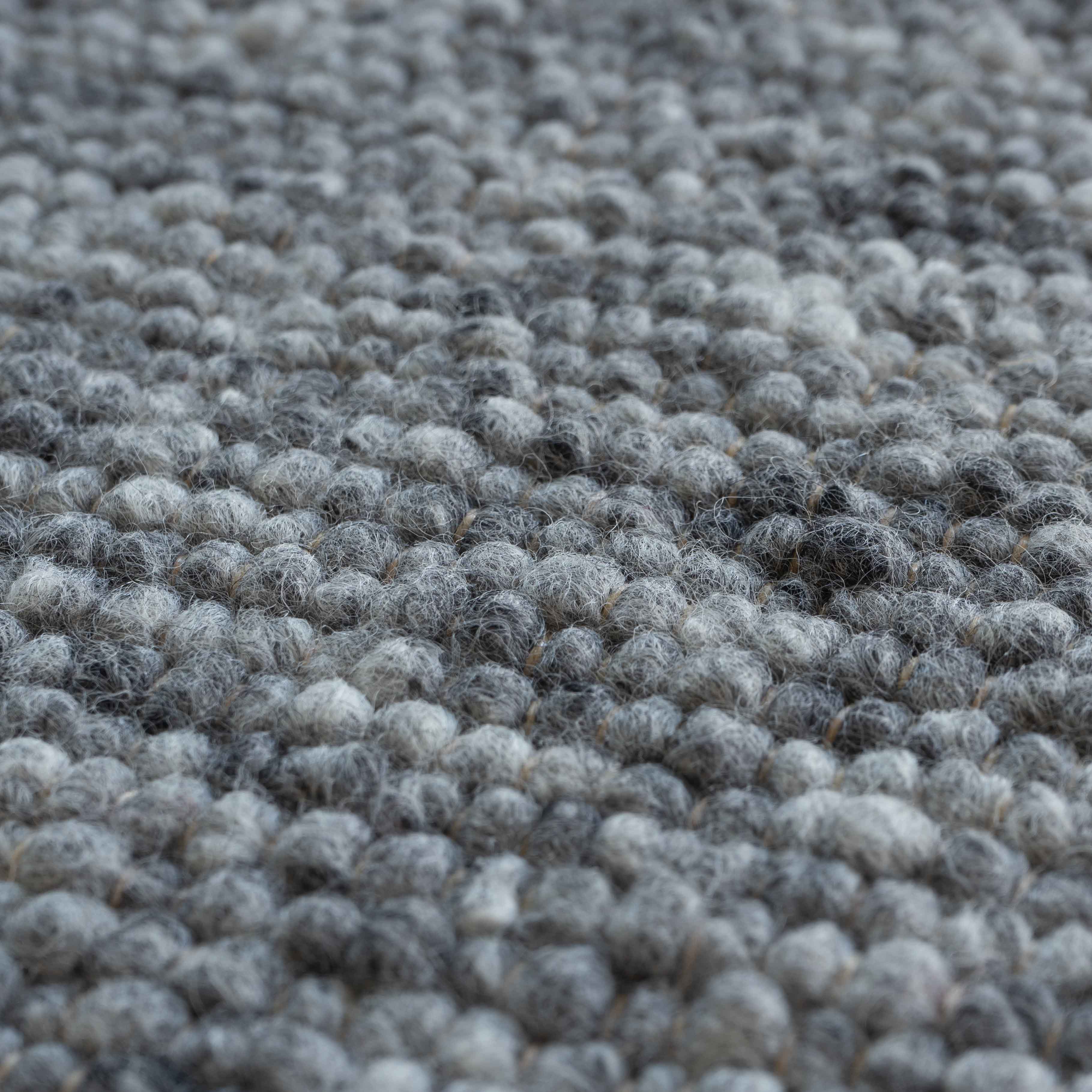 GRAPHIT 4 - Teppichmuster